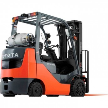Бензиновый вилочный погрузчик TOYOTA 32-8FG10