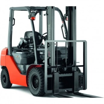 Дизельный вилочный погрузчик TOYOTA 62-8FDF30