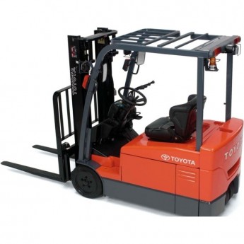 Электрический вилочный погрузчик TOYOTA 8FBJ35