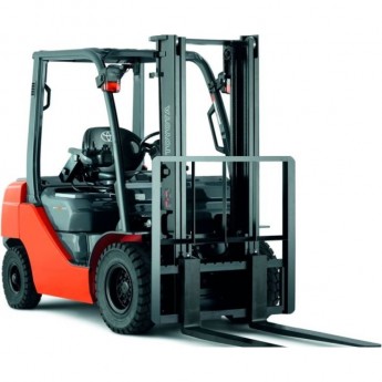 Бензиновый вилочный погрузчик TOYOTA 8FGF18